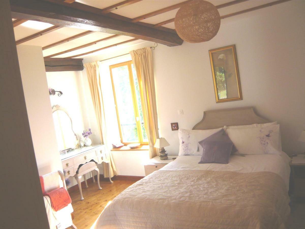 Yvrandes Le Rocher B&B المظهر الخارجي الصورة