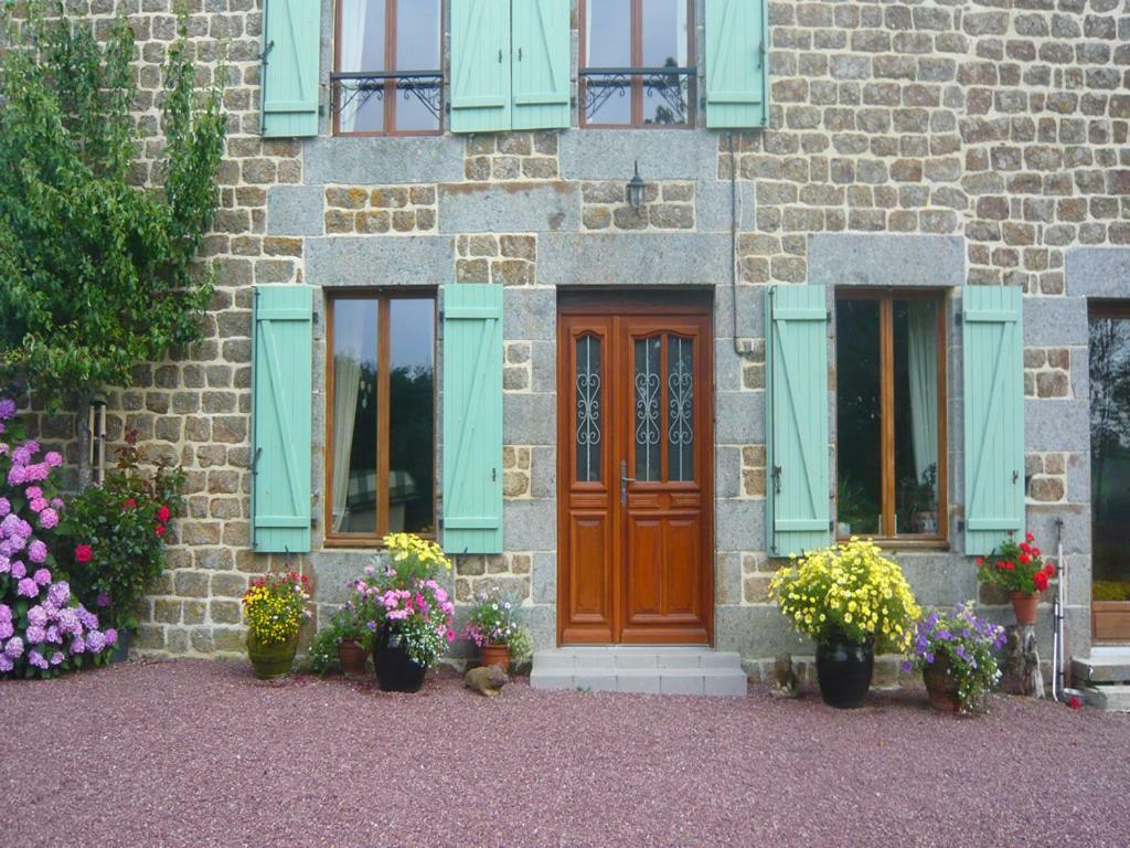 Yvrandes Le Rocher B&B المظهر الخارجي الصورة