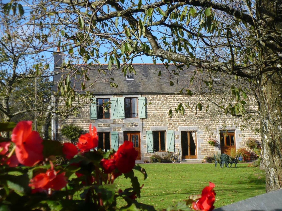 Yvrandes Le Rocher B&B المظهر الخارجي الصورة